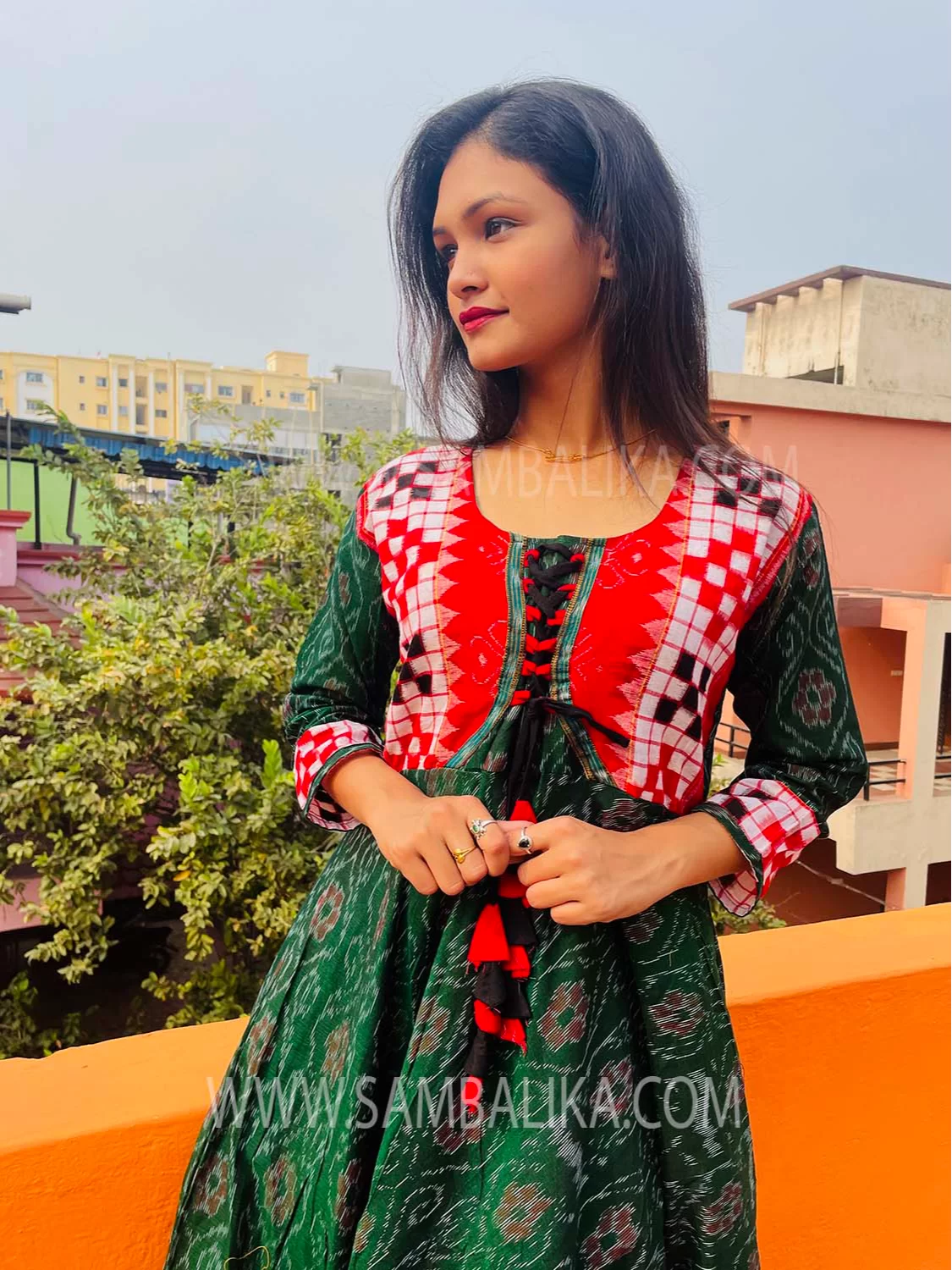 Swetalin Pattanaik - On the occasion of Sambalpuri Day, I wanted to  showcase the beauty of Sambulpuri culture and so we came up with this  concept of a two in one Anarkali